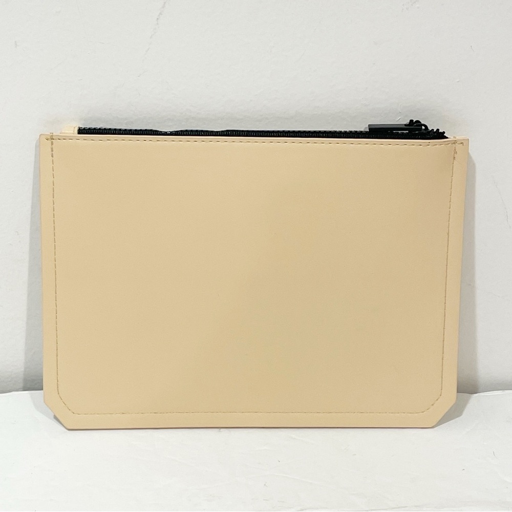Yves Saint Laurent Cream Leather Zip Wristlet Clutch - Picture 3 of 3
